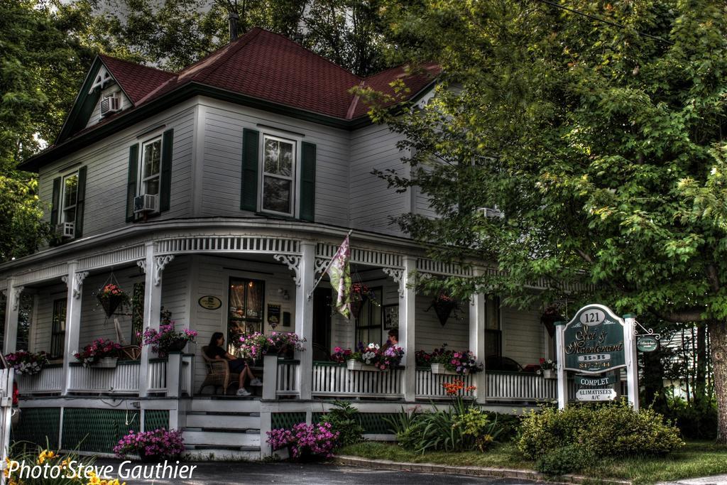 Ici Et Maintenant Bed & Breakfast Magog Eksteriør bilde